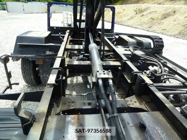 Isuzu ELF TRUCK 2019-02 7058389-20