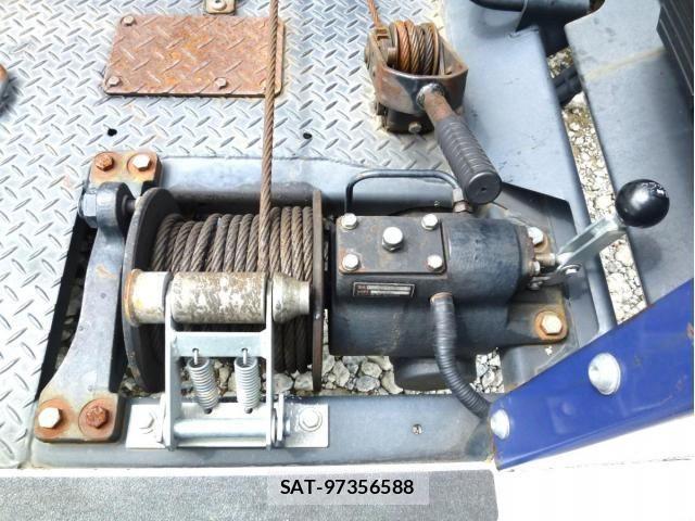 Isuzu ELF TRUCK 2019-02 7058389-21