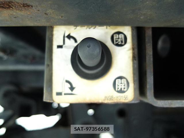 Isuzu ELF TRUCK 2019-02 7058389-25