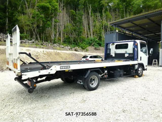 Isuzu ELF TRUCK 2019-02 7058389-3