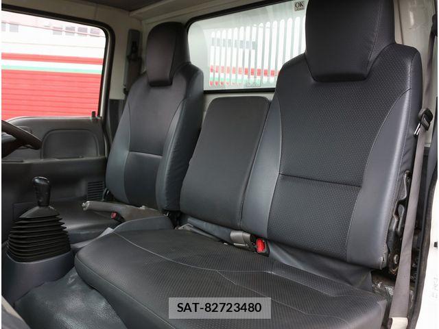 Isuzu ELF TRUCK 2018-02 7058390-29