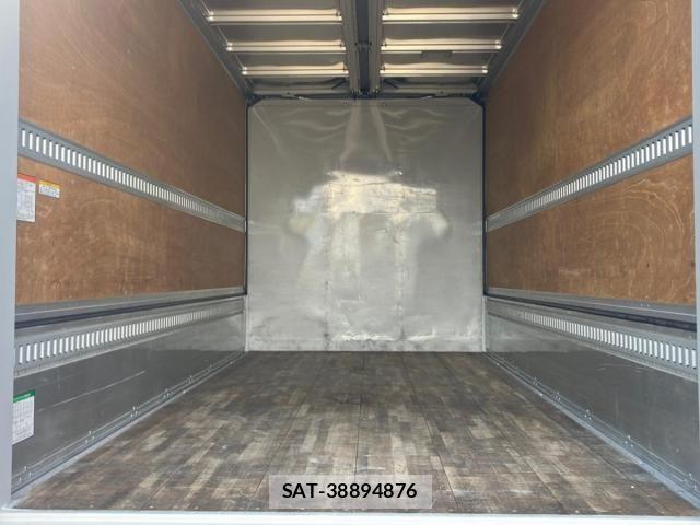 Isuzu ELF TRUCK 2019-11 7058388-9