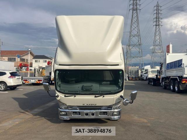 Isuzu ELF TRUCK 2019-11 7058388-22