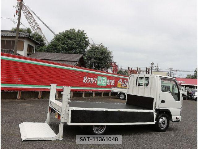 Isuzu ELF TRUCK 2019-03 7058391-15