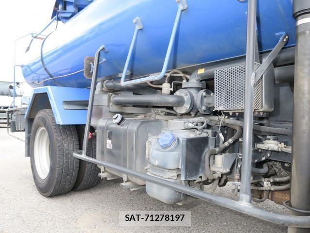 Isuzu ELF TRUCK 2020-04 7058387-10