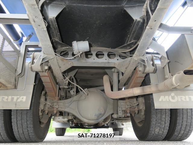 Isuzu ELF TRUCK 2020-04 7058387-18