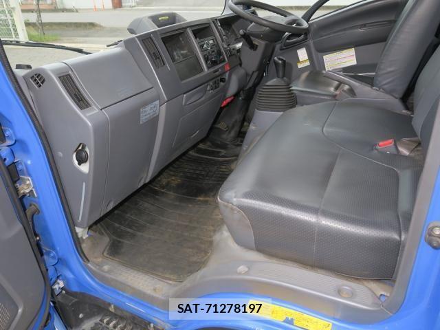 Isuzu ELF TRUCK 2020-04 7058387-25