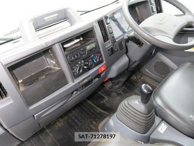 Isuzu ELF TRUCK 2020-04 7058387-26