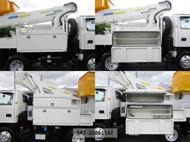 Isuzu ELF TRUCK 2017-09 7217979-13