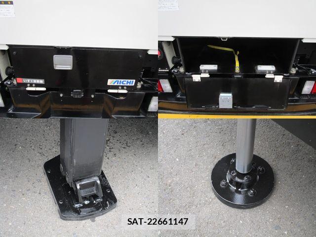 Isuzu ELF TRUCK 2017-09 7217979-15