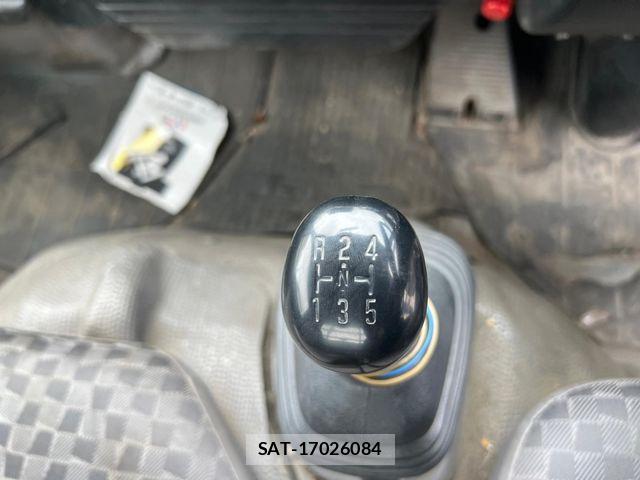 Isuzu ELF TRUCK 2004-01 7217950-11