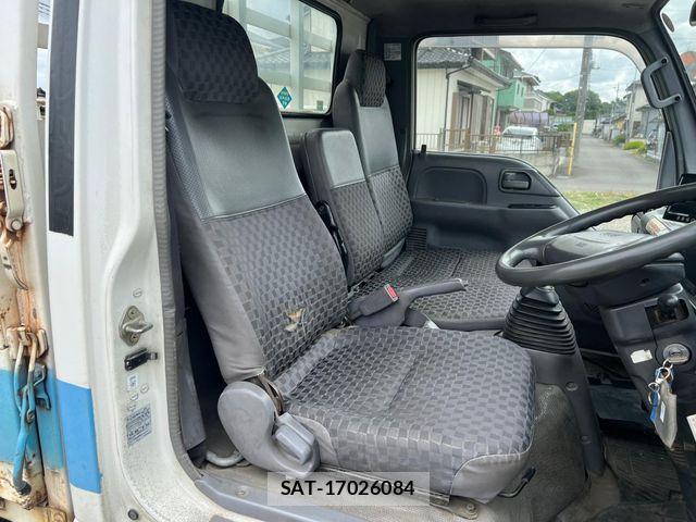Isuzu ELF TRUCK 2004-01 7217950-13
