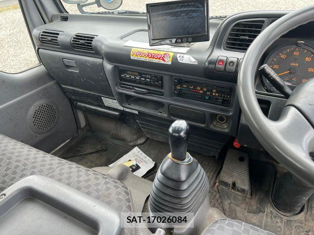 Isuzu ELF TRUCK 2004-01 7217950-14