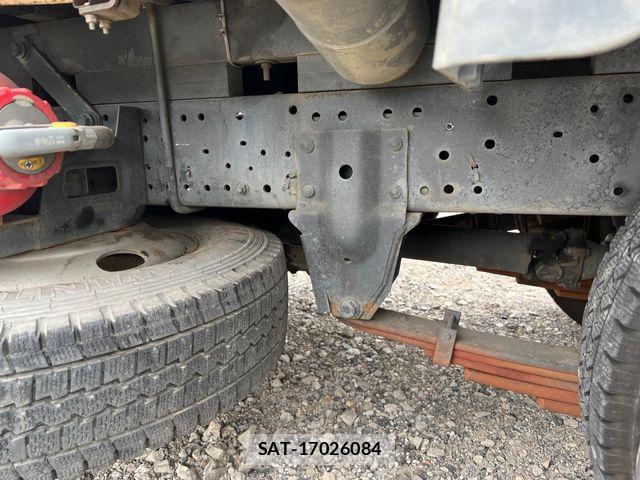 Isuzu ELF TRUCK 2004-01 7217950-23