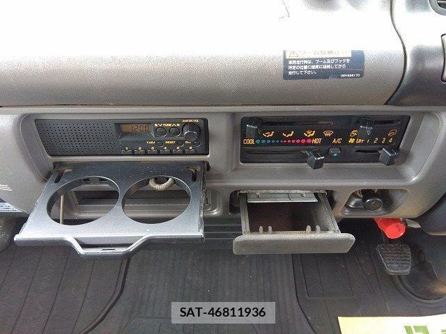Isuzu ELF TRUCK 2003-12 7217943-19