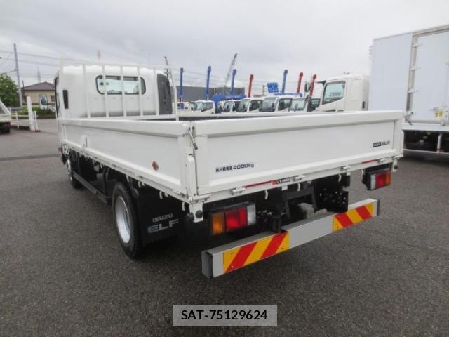 Isuzu ELF TRUCK 2018-05 7217994-4