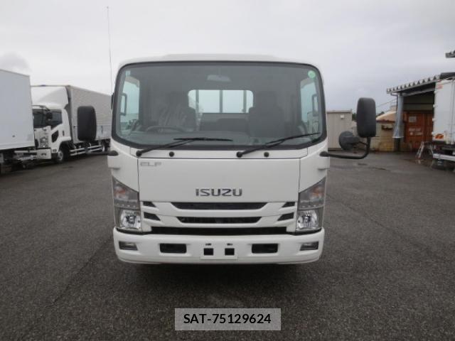 Isuzu ELF TRUCK 2018-05 7217994-5
