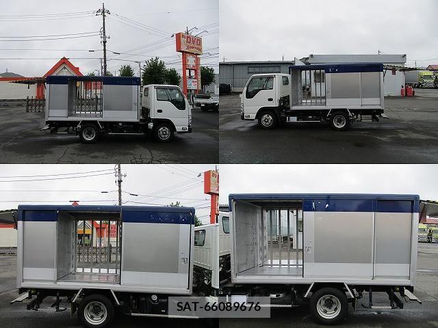 Isuzu ELF TRUCK 2018-02 7217989-12