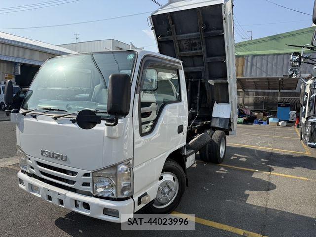 Isuzu ELF TRUCK 2014-11 7217970-3