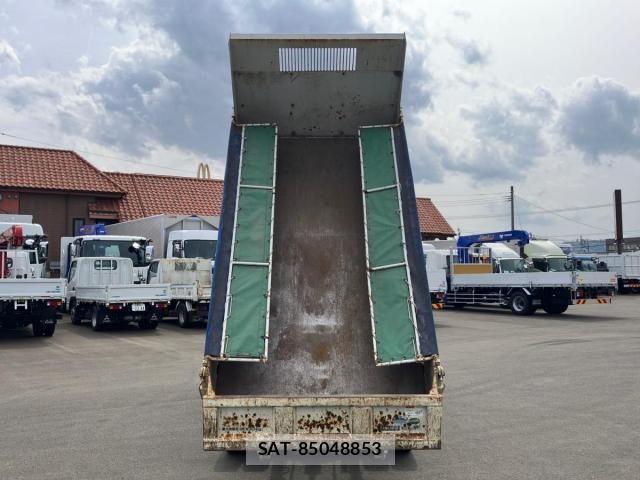 Isuzu ELF TRUCK 2018-03 7217991-9