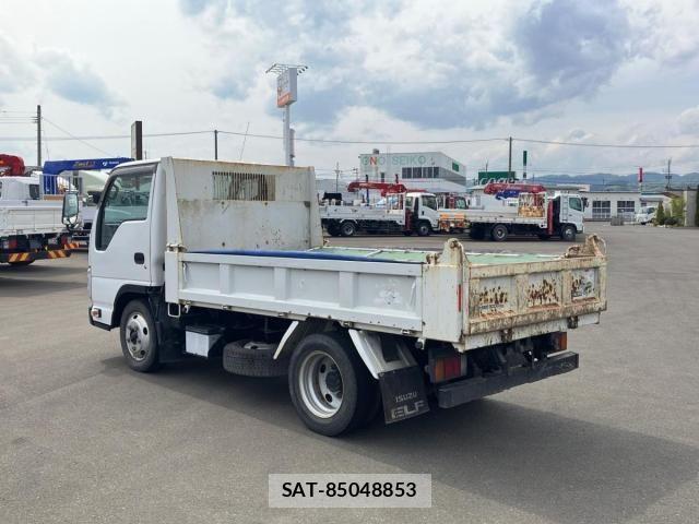 Isuzu ELF TRUCK 2018-03 7217991-3