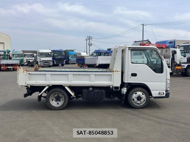 Isuzu ELF TRUCK 2018-03 7217991-7