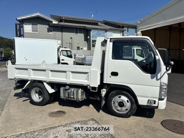 Isuzu ELF TRUCK 2015-01 7217966-3