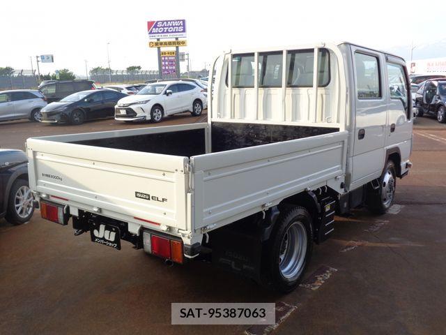 Isuzu ELF TRUCK 2018-02 7217987-2