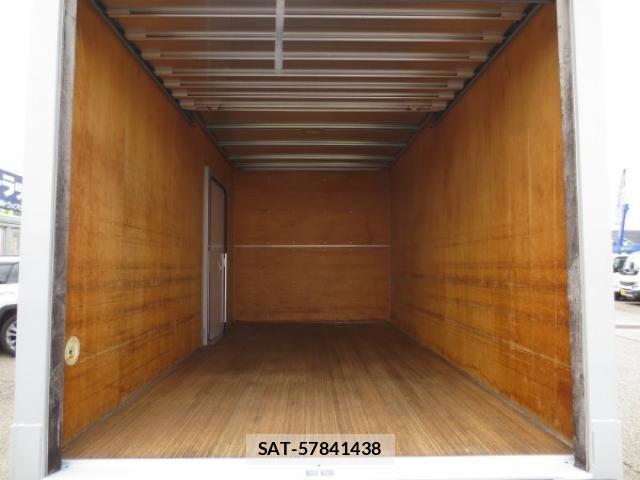 Isuzu ELF TRUCK 2019-03 7218021-9