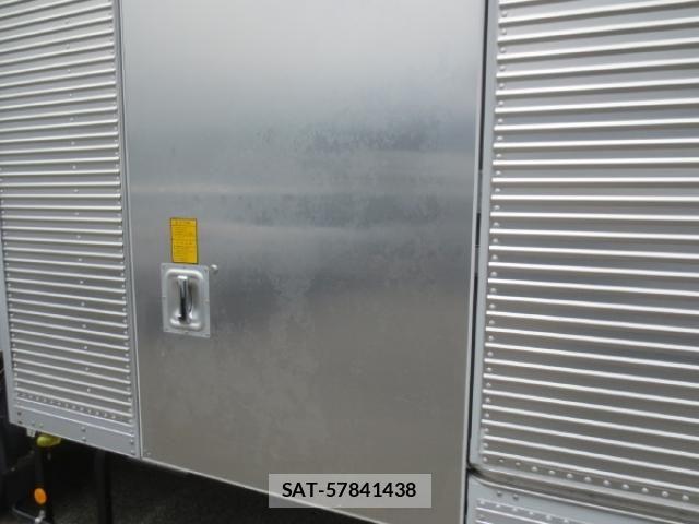 Isuzu ELF TRUCK 2019-03 7218021-16