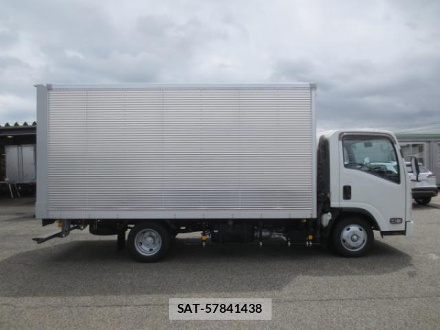 Isuzu ELF TRUCK 2019-03 7218021-7