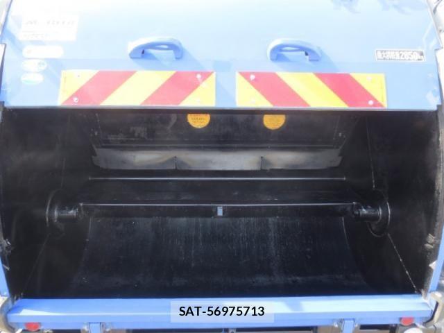 Isuzu ELF TRUCK 2020-05 7218038-10