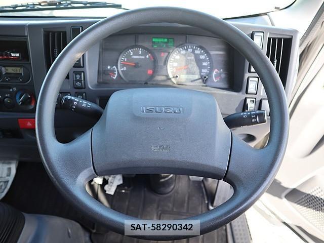 Isuzu ELF TRUCK 2021-01 7218036-3