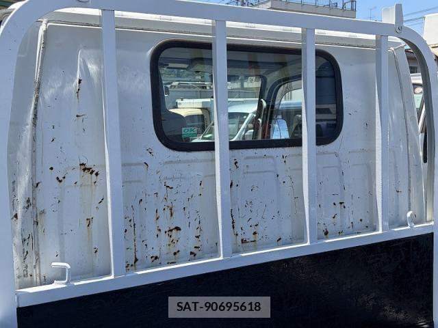 Isuzu ELF TRUCK 2019-08 7218029-20