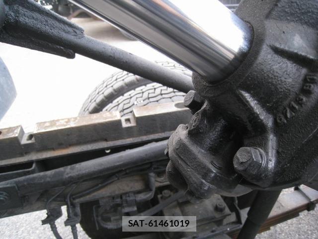 Isuzu ELF TRUCK 2014-01 7217958-17
