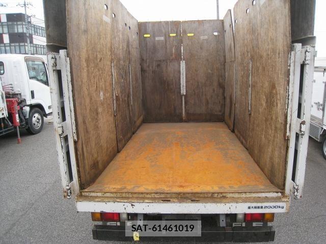 Isuzu ELF TRUCK 2014-01 7217958-18