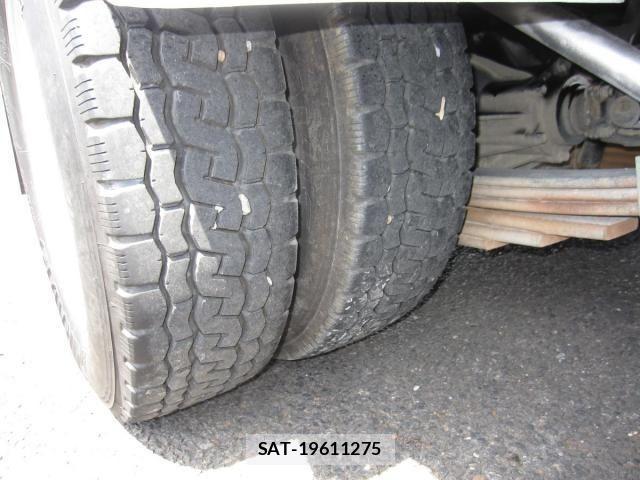 Isuzu ELF TRUCK 2003-10 7217944-19