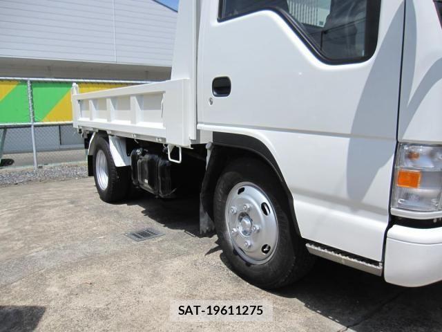 Isuzu ELF TRUCK 2003-10 7217944-3