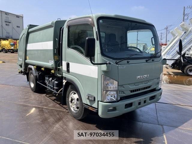 Isuzu ELF TRUCK 2017-10 7217981-1