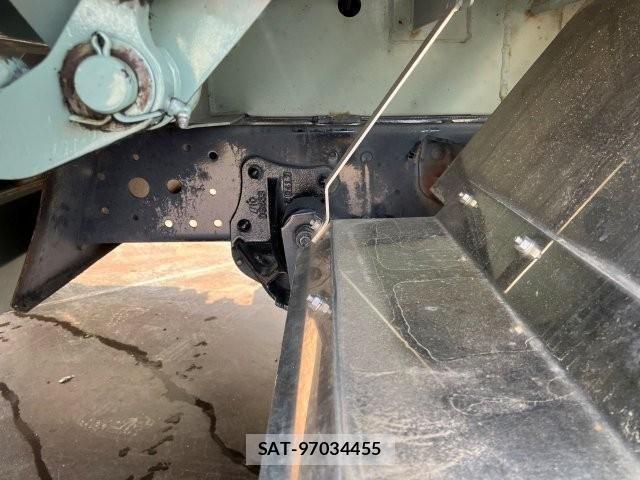 Isuzu ELF TRUCK 2017-10 7217981-22
