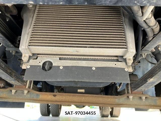 Isuzu ELF TRUCK 2017-10 7217981-23