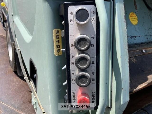 Isuzu ELF TRUCK 2017-10 7217981-8