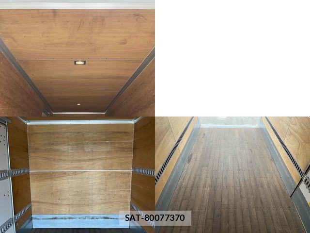 Isuzu ELF TRUCK 2018-02 7217988-11