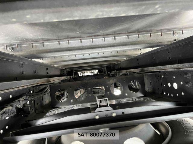 Isuzu ELF TRUCK 2018-02 7217988-13