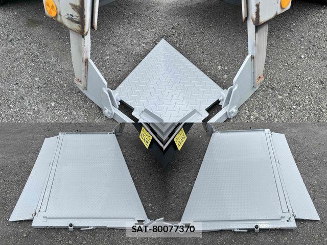 Isuzu ELF TRUCK 2018-02 7217988-15