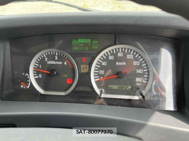 Isuzu ELF TRUCK 2018-02 7217988-21