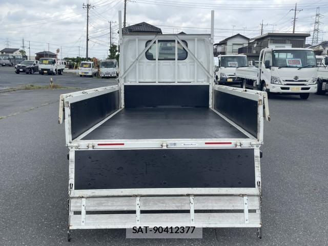 Isuzu ELF TRUCK 2021-03 7218037-9