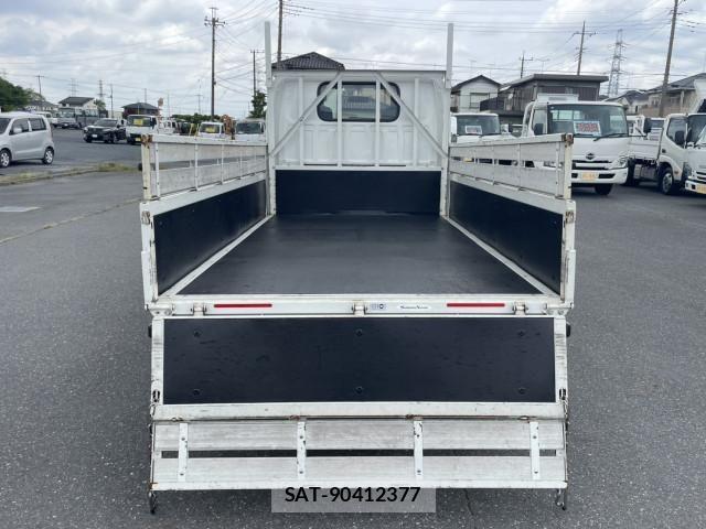 Isuzu ELF TRUCK 2021-03 7218037-10