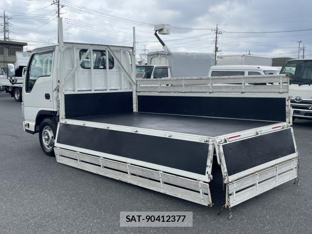Isuzu ELF TRUCK 2021-03 7218037-12