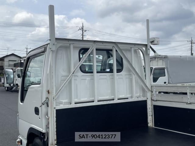Isuzu ELF TRUCK 2021-03 7218037-13